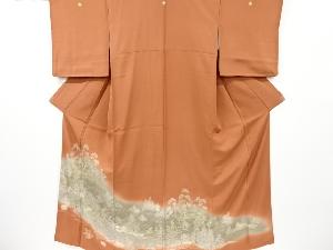 家屋に樹木模様刺繍三つ紋色留袖